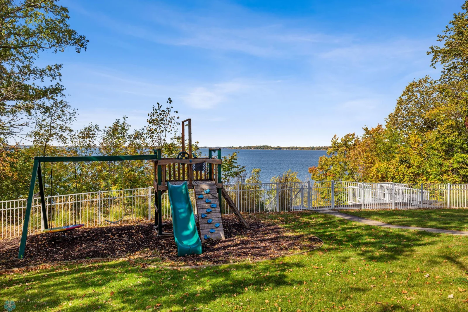 Lake Lida View