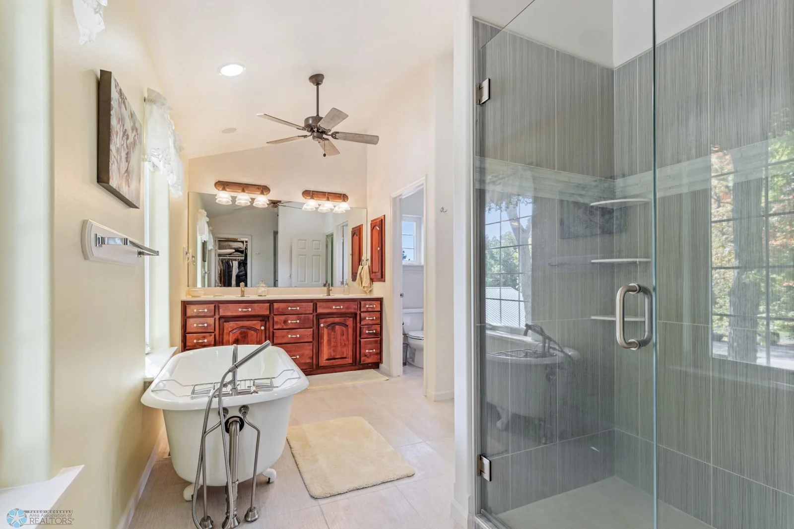 Tile Surround Master Shower