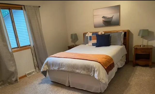 bedroom 1-primary main floor