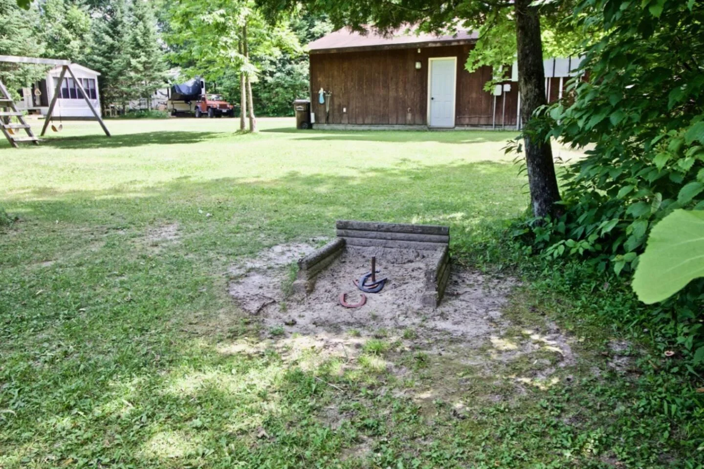 Horse shoes