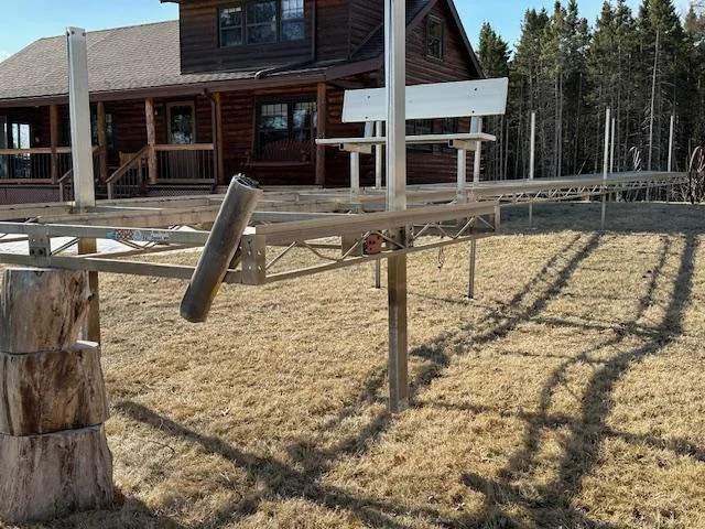Aluminum Dock Included
