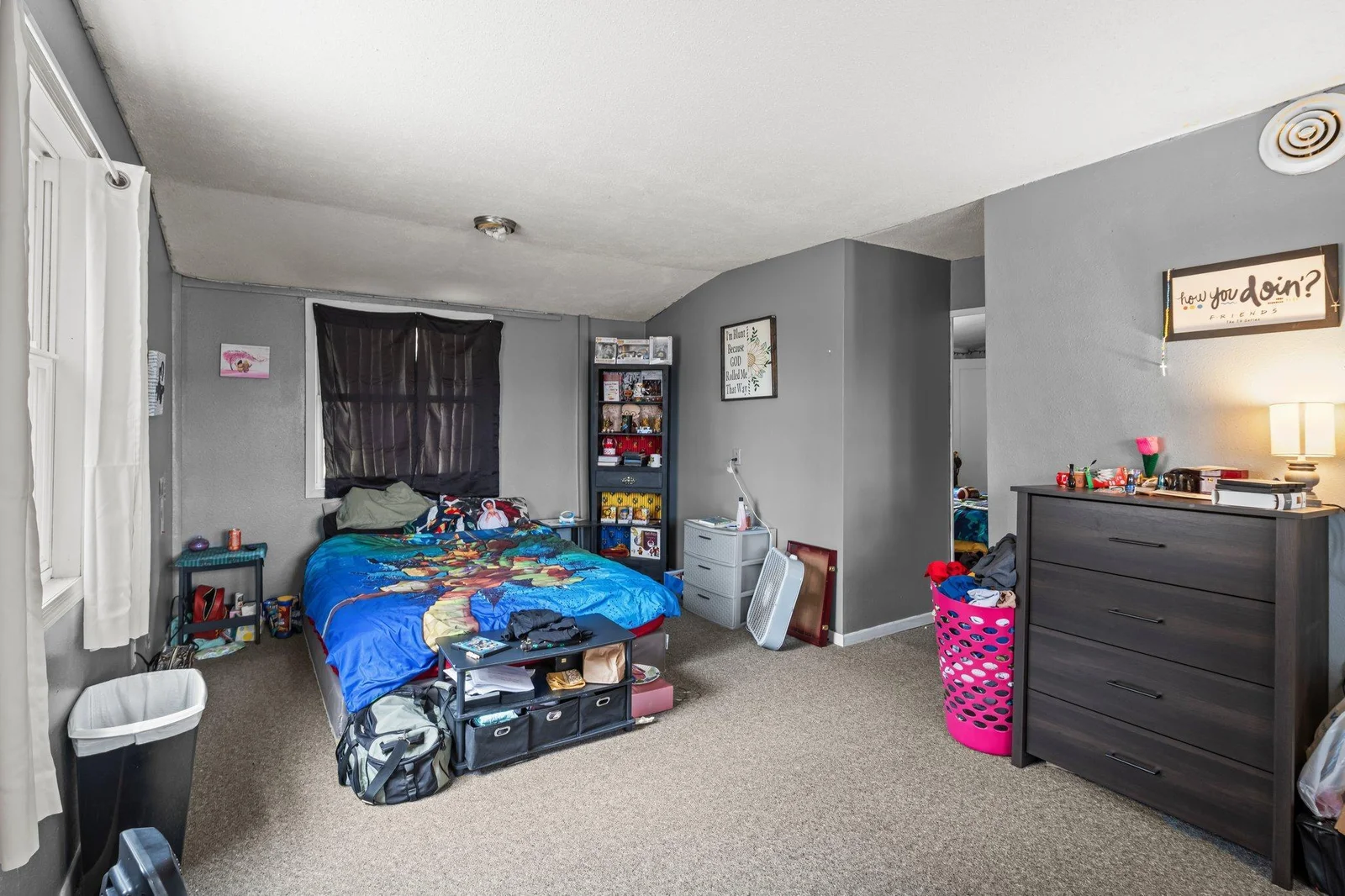 31-web-or-mls-201A 27 1-4-26 7-8 Ave-67.jpg