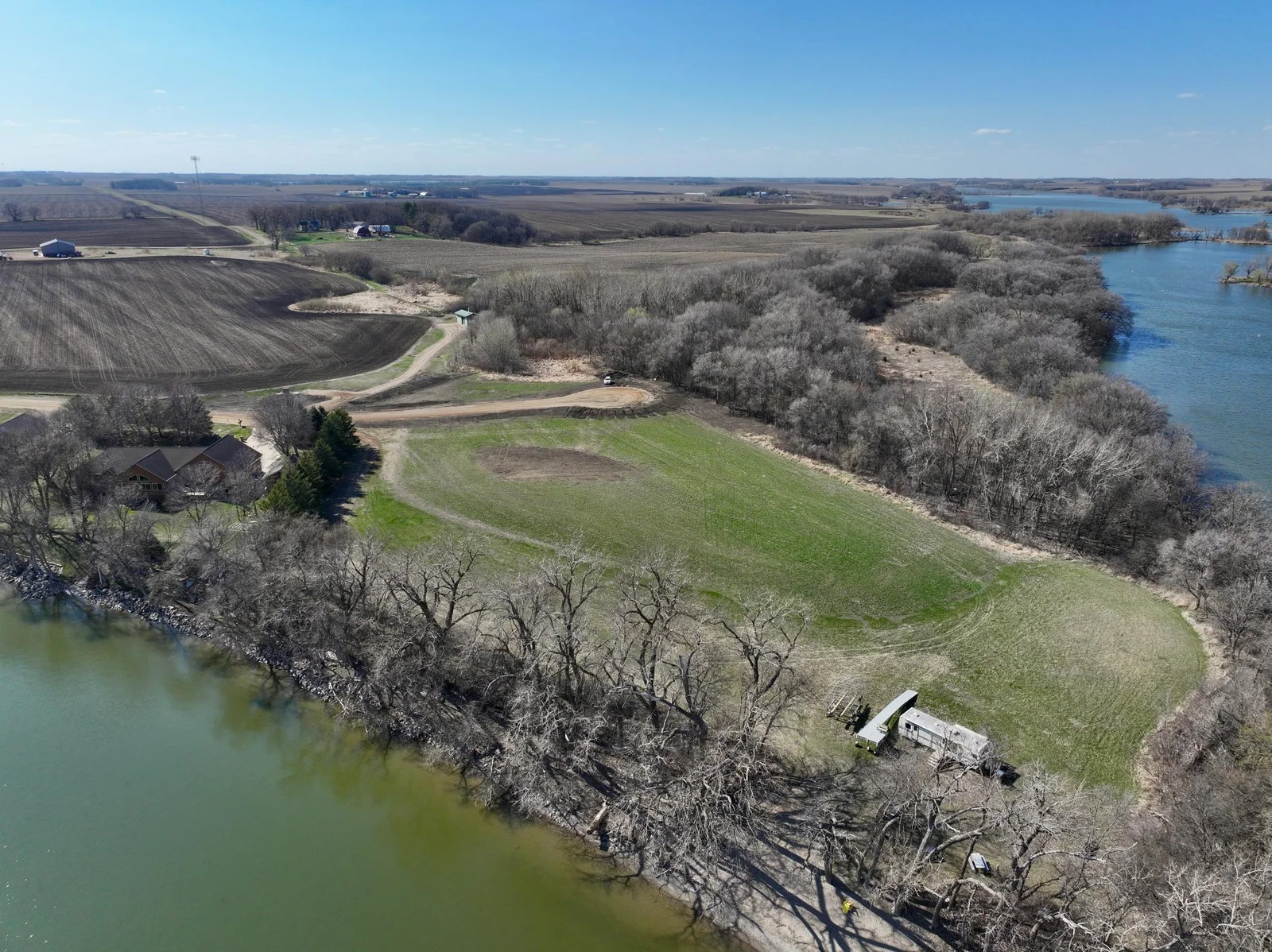 Pleasant View Lots From Lake.JPG