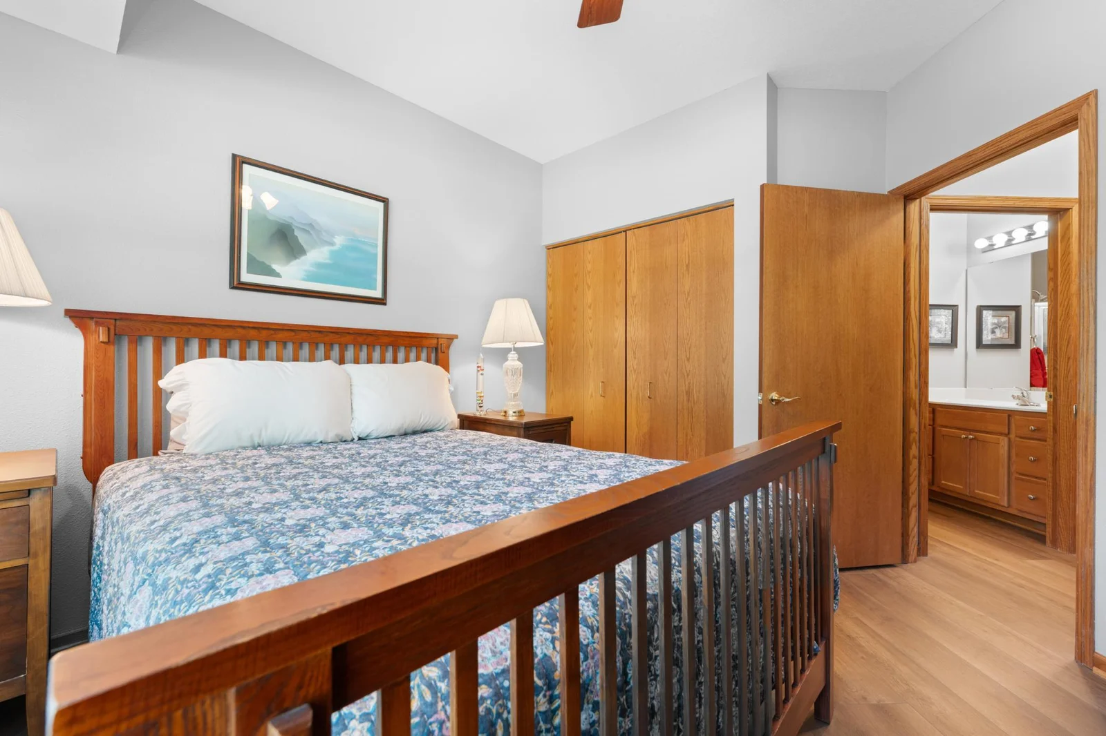 2nd bedroom