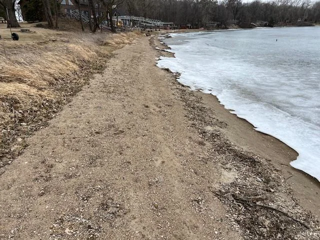 shore.jpg