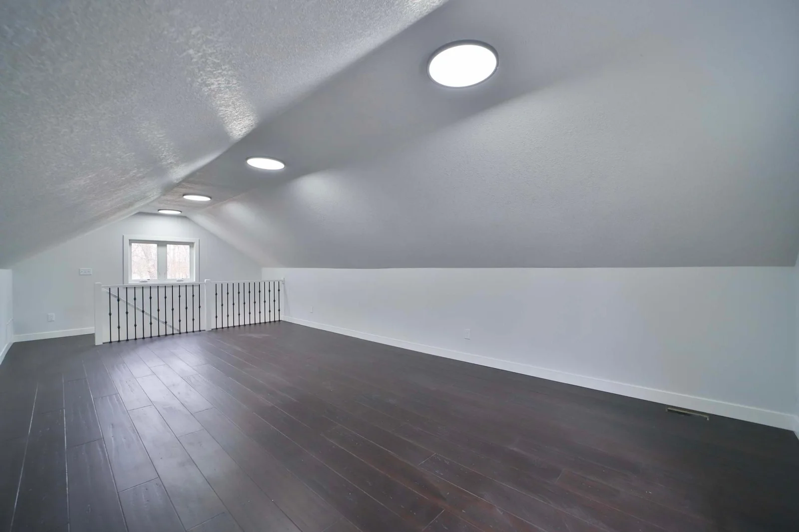 Finished Heated / Cooled 28x13 Bonus Room