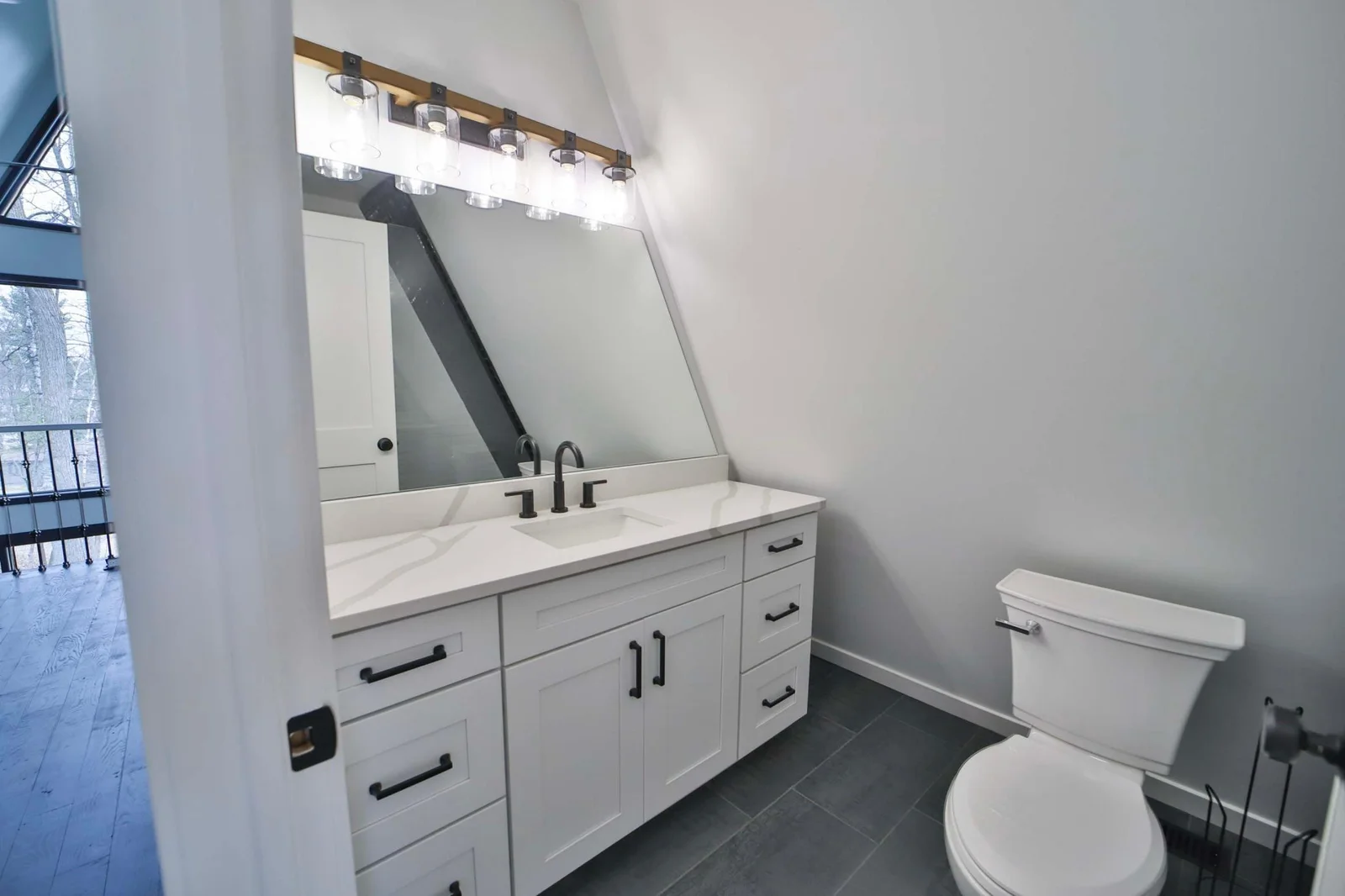 3/4 Primary Bath - 2nd Level