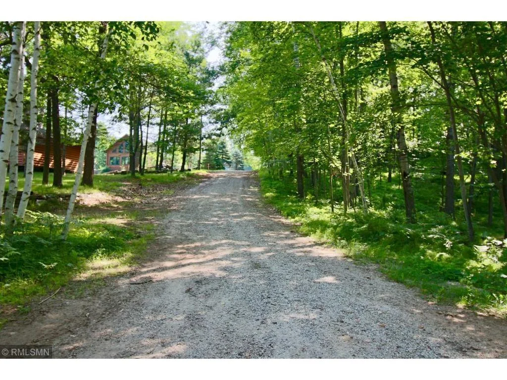 Pathway to Dock on Deeded Access