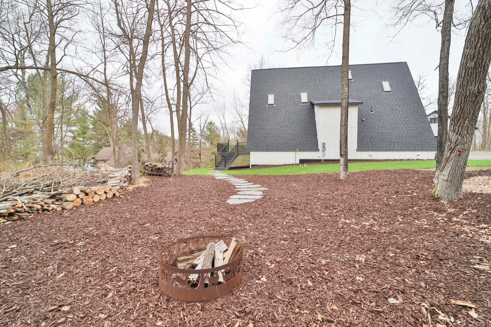 Expansive Yard and Firepit area