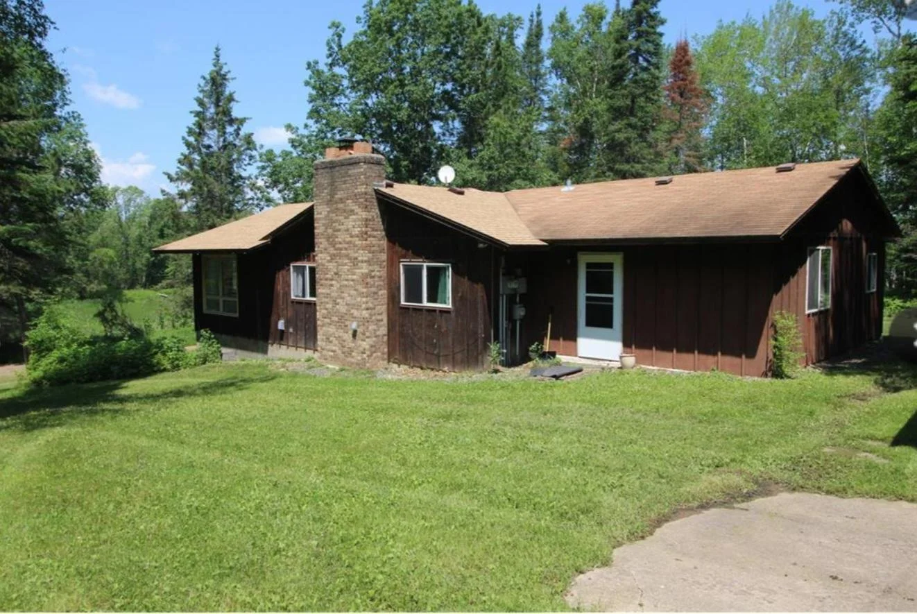 Side of the house near garage