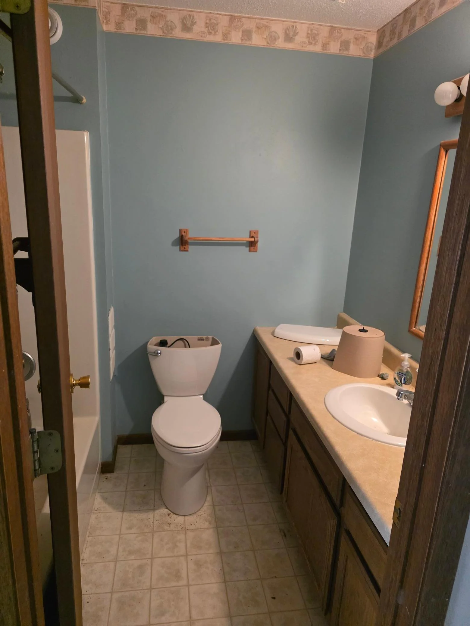 Upstairs Bathroom.jpg