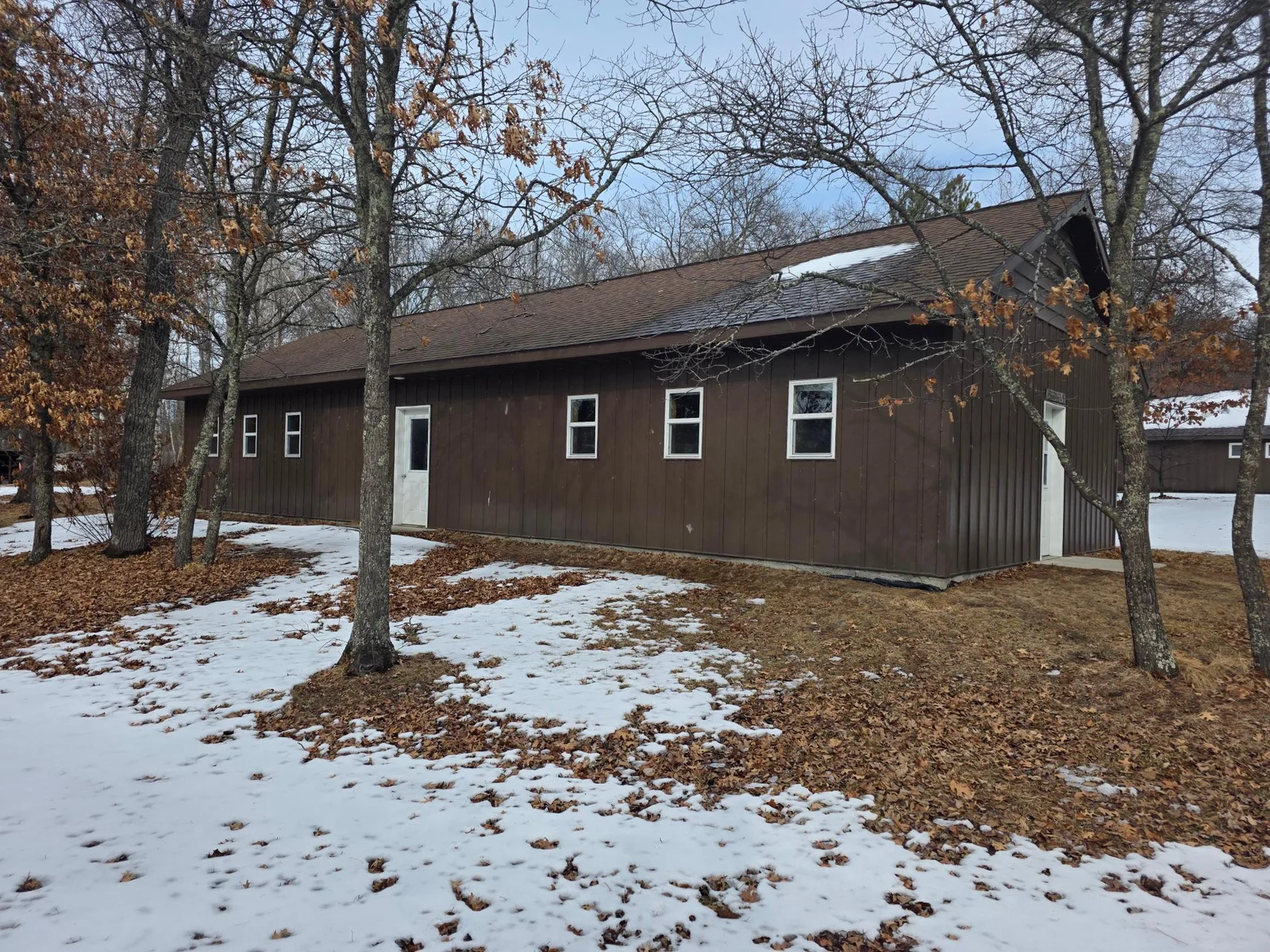 Barnabus Double Sided Cabin.jpg