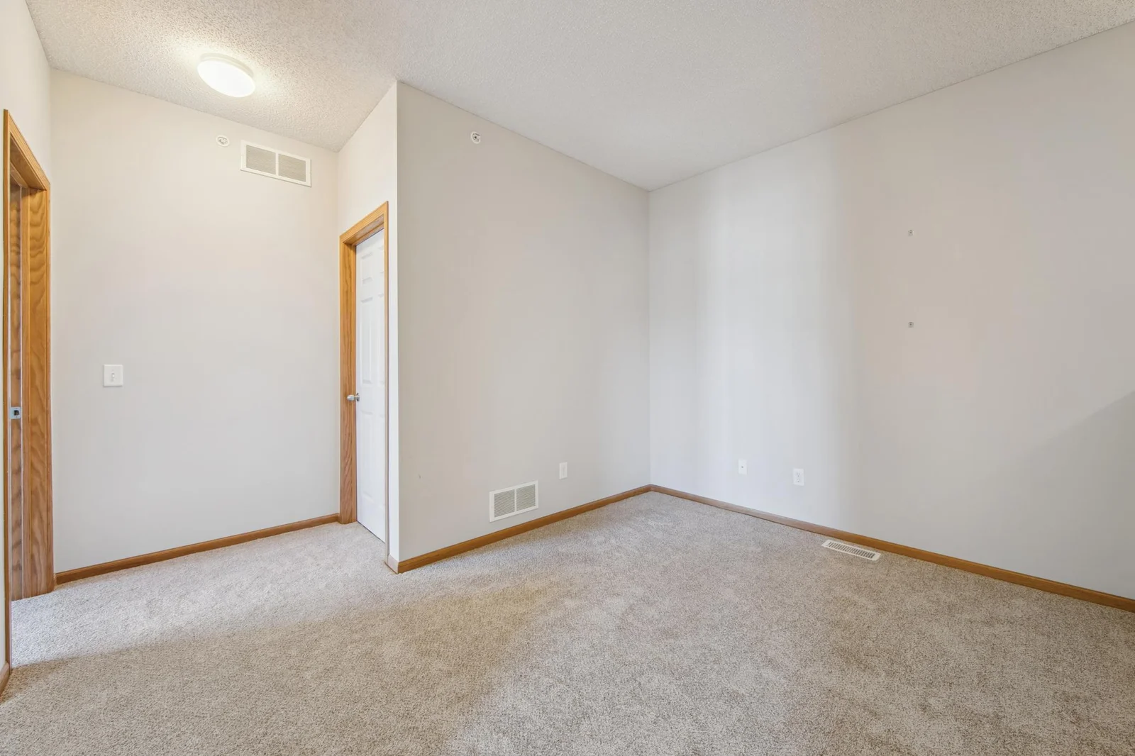 Spacious upper level landing with new carpet