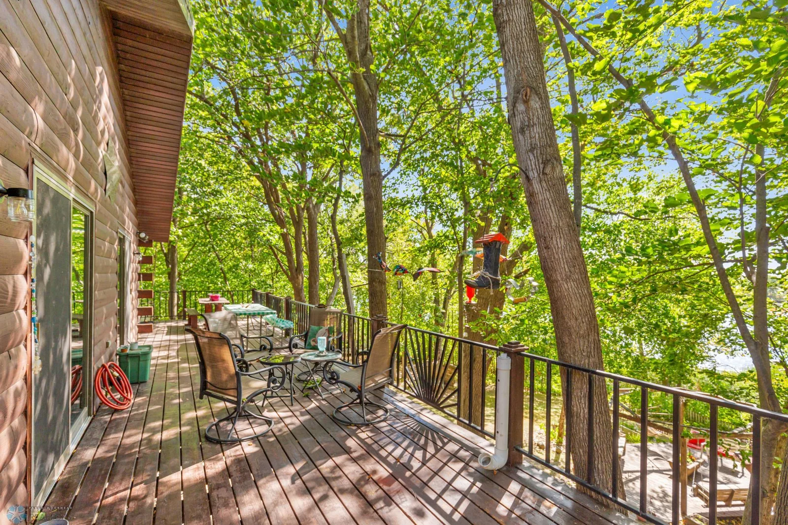 Deck