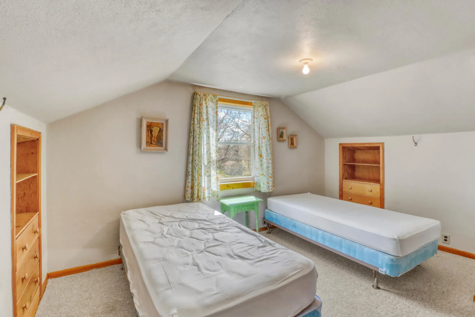 House_apartment Bedroom2_1.JPG