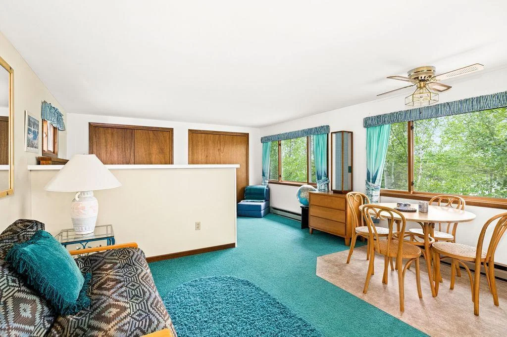 StrandLakeRdinterior-44.jpg