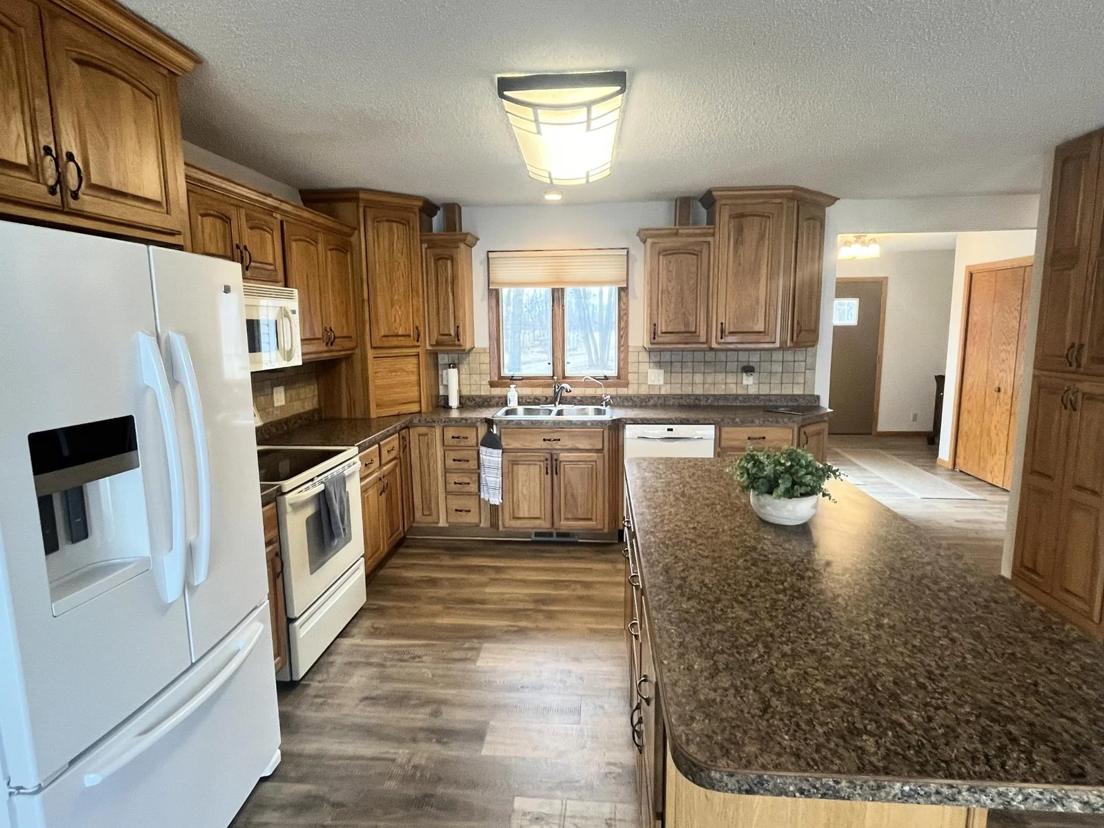 Long Lake Kitchen 1.JPG