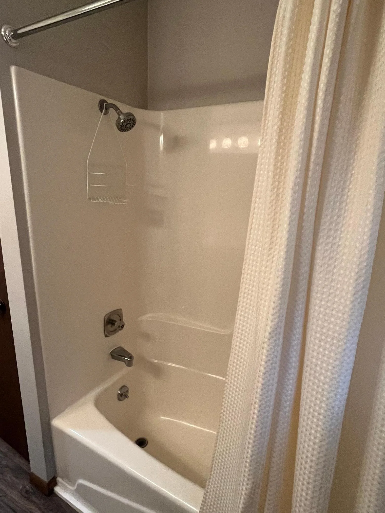 Long Lake Full Bath view 2.jpg