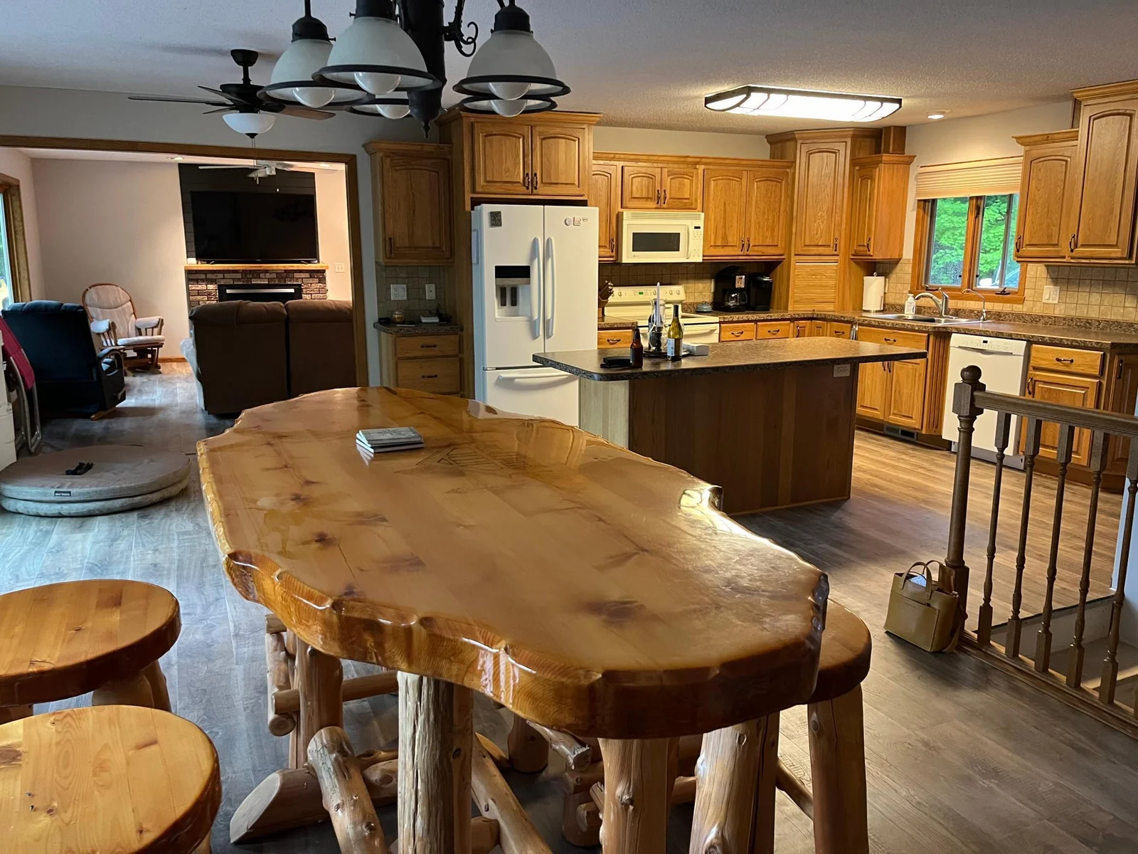 Open Kitchen Dining