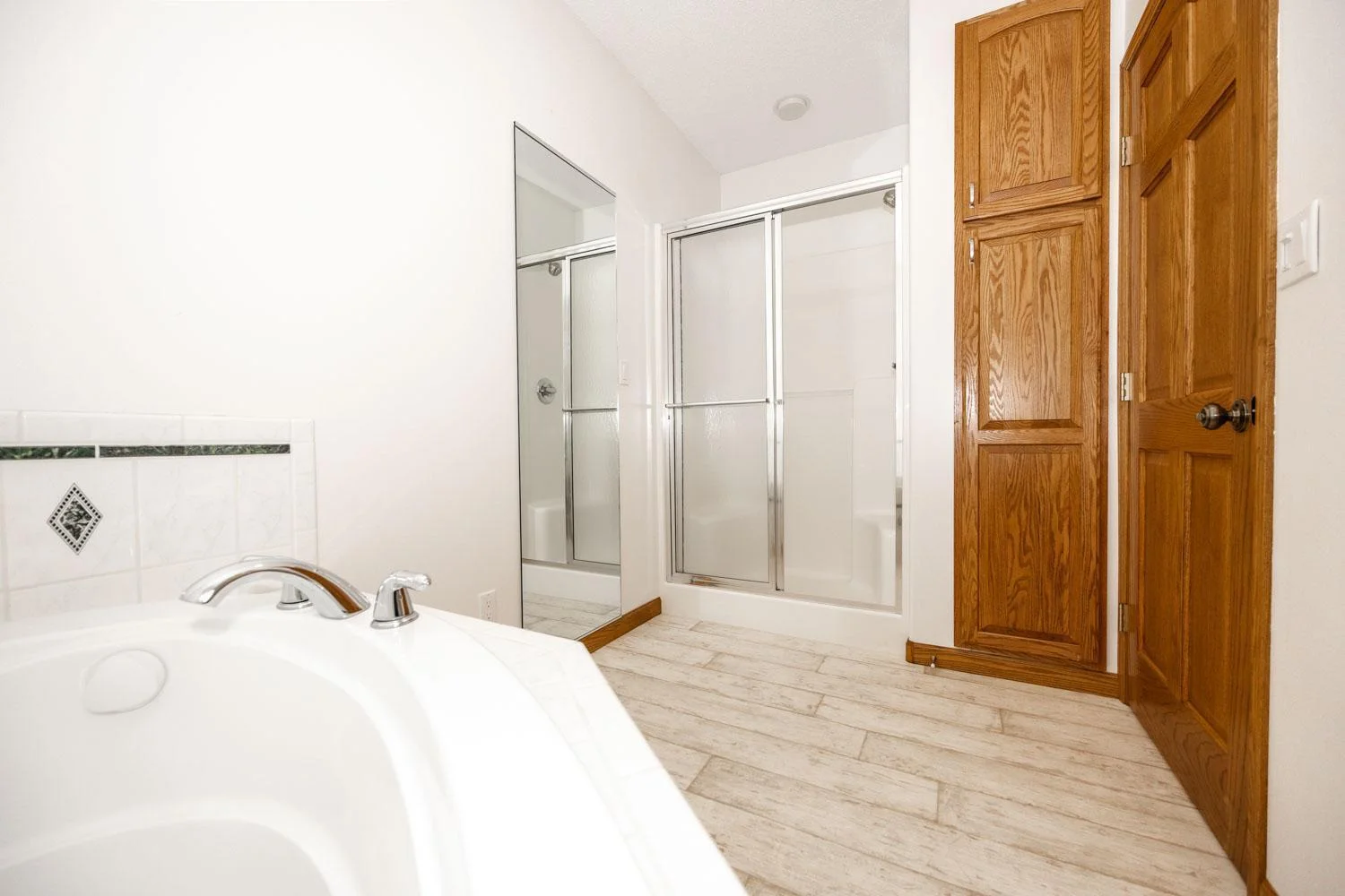 LL Bathroom