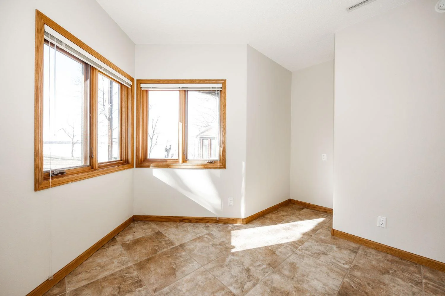LL Bedroom 3