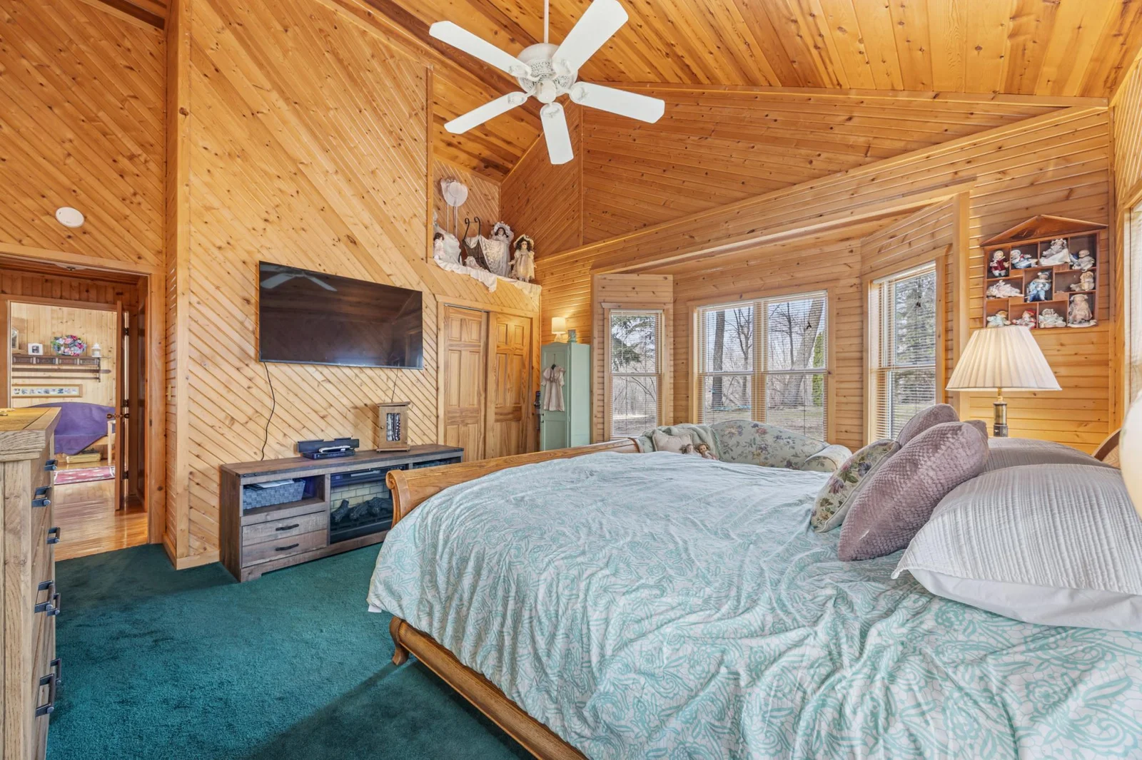 Warmth and comfort surrounded by the outside views