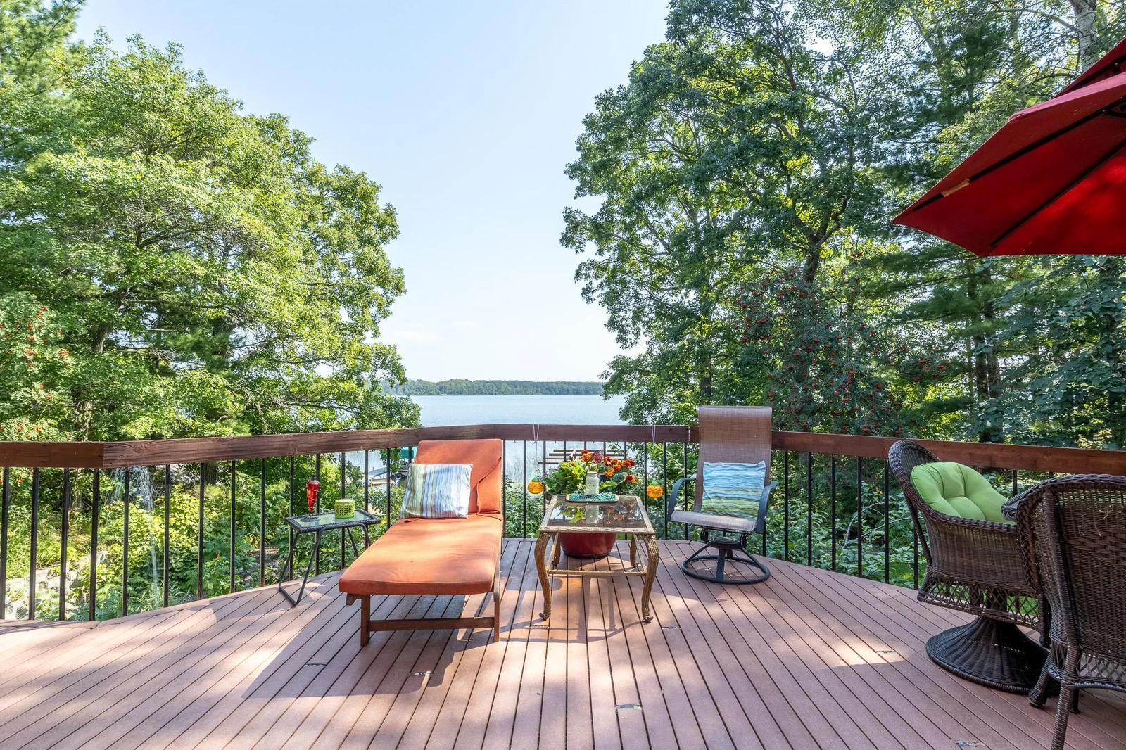 Unmatched Views of Wolf Lake