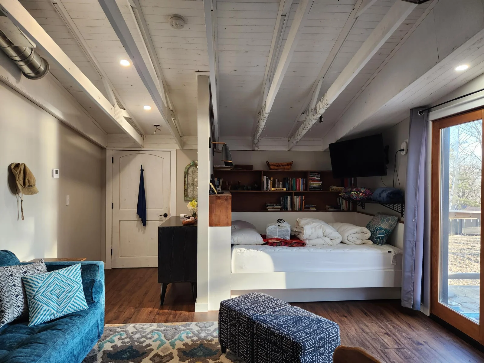 Built-in Bed - designed for comfort