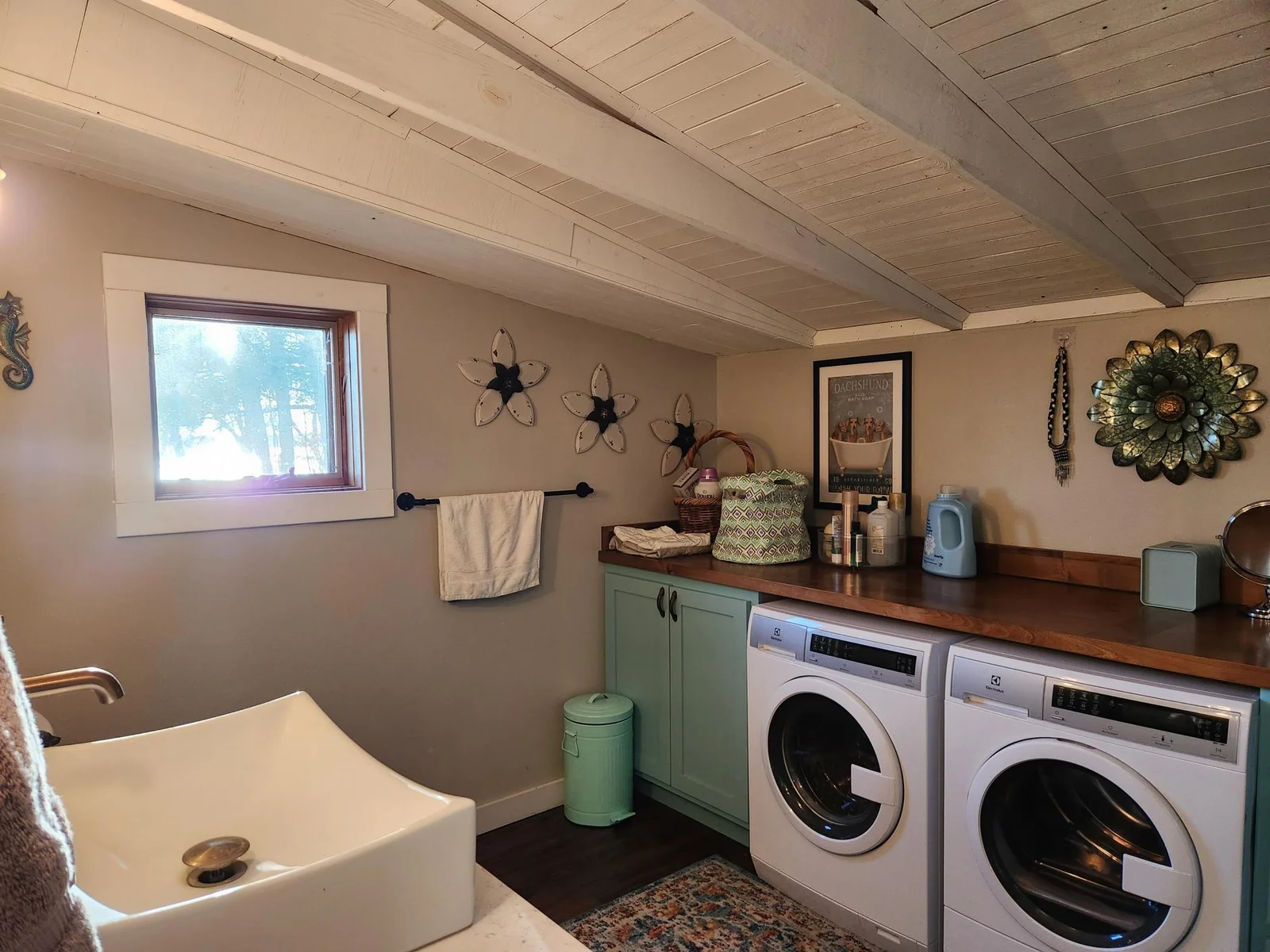 Cheery and bright space