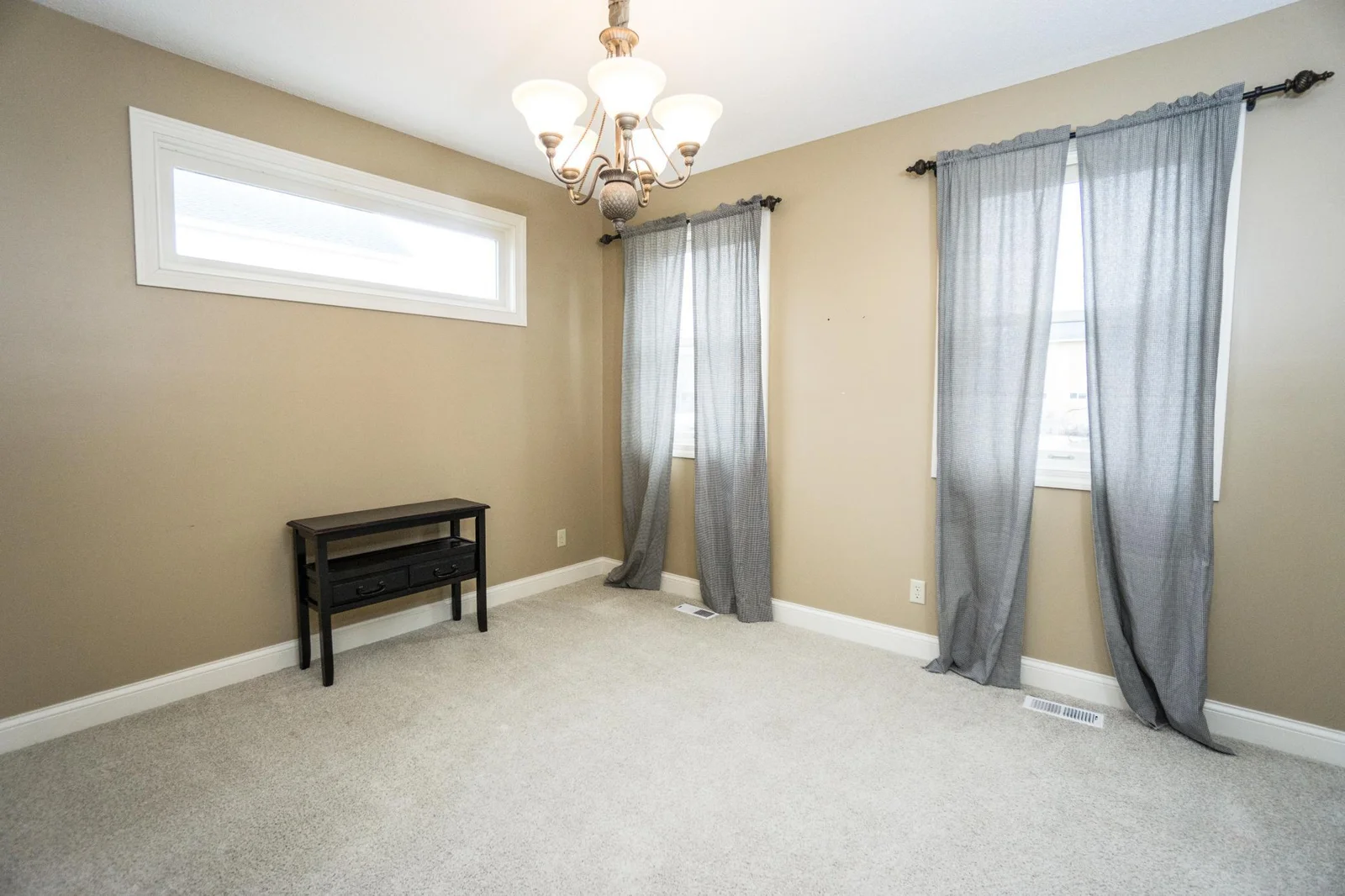 Formal Dining