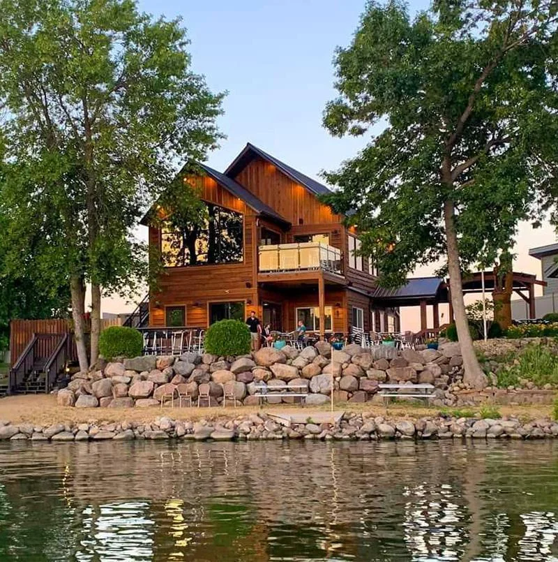 Photo 1 of 501 Lake