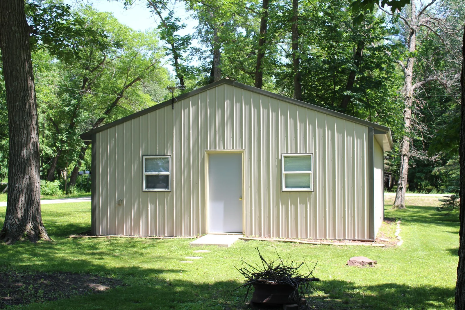 2 bedroom bunkhouse