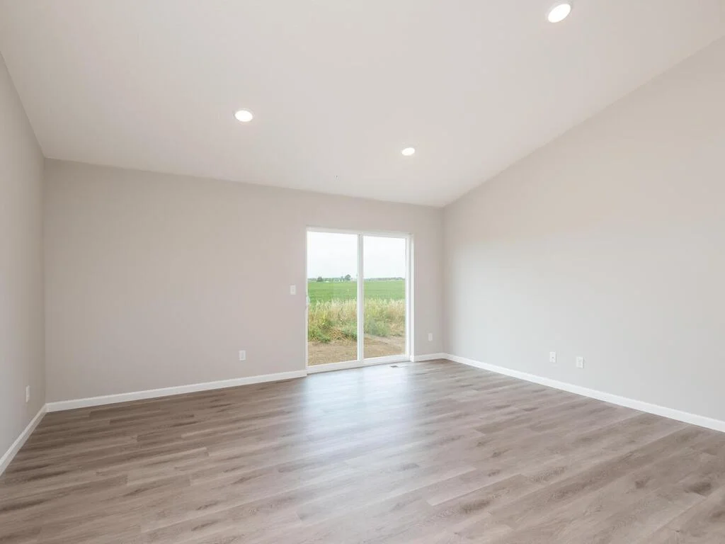 946 Prestwick Dr Belle Plaine MN 56011