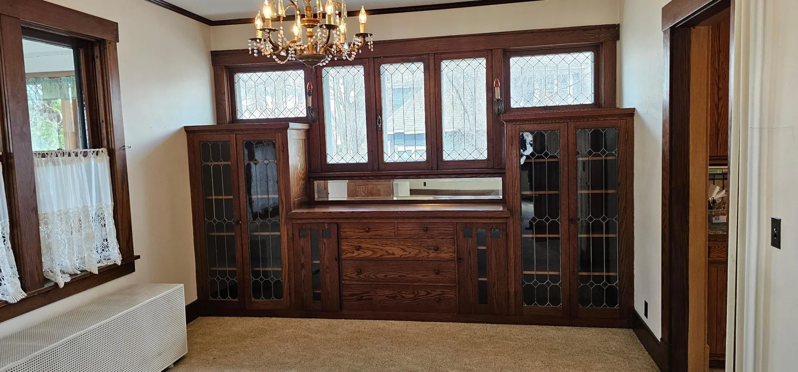 Built In Hutch