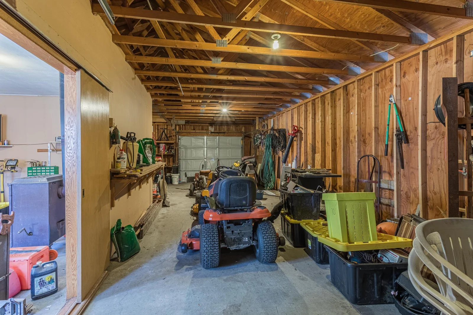 Shop/detached garage