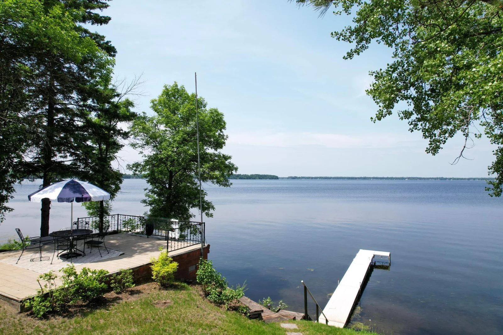 Views of Little Pine Lake.