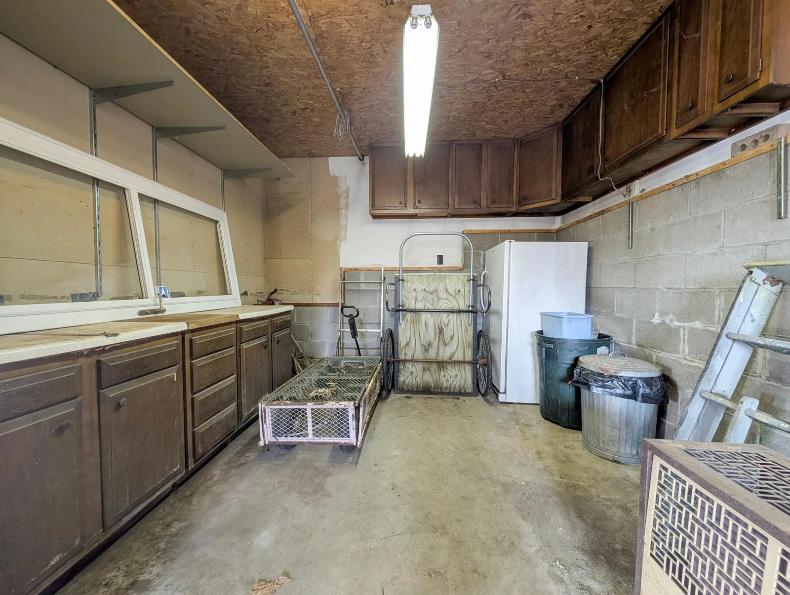 Heated wood shop space.