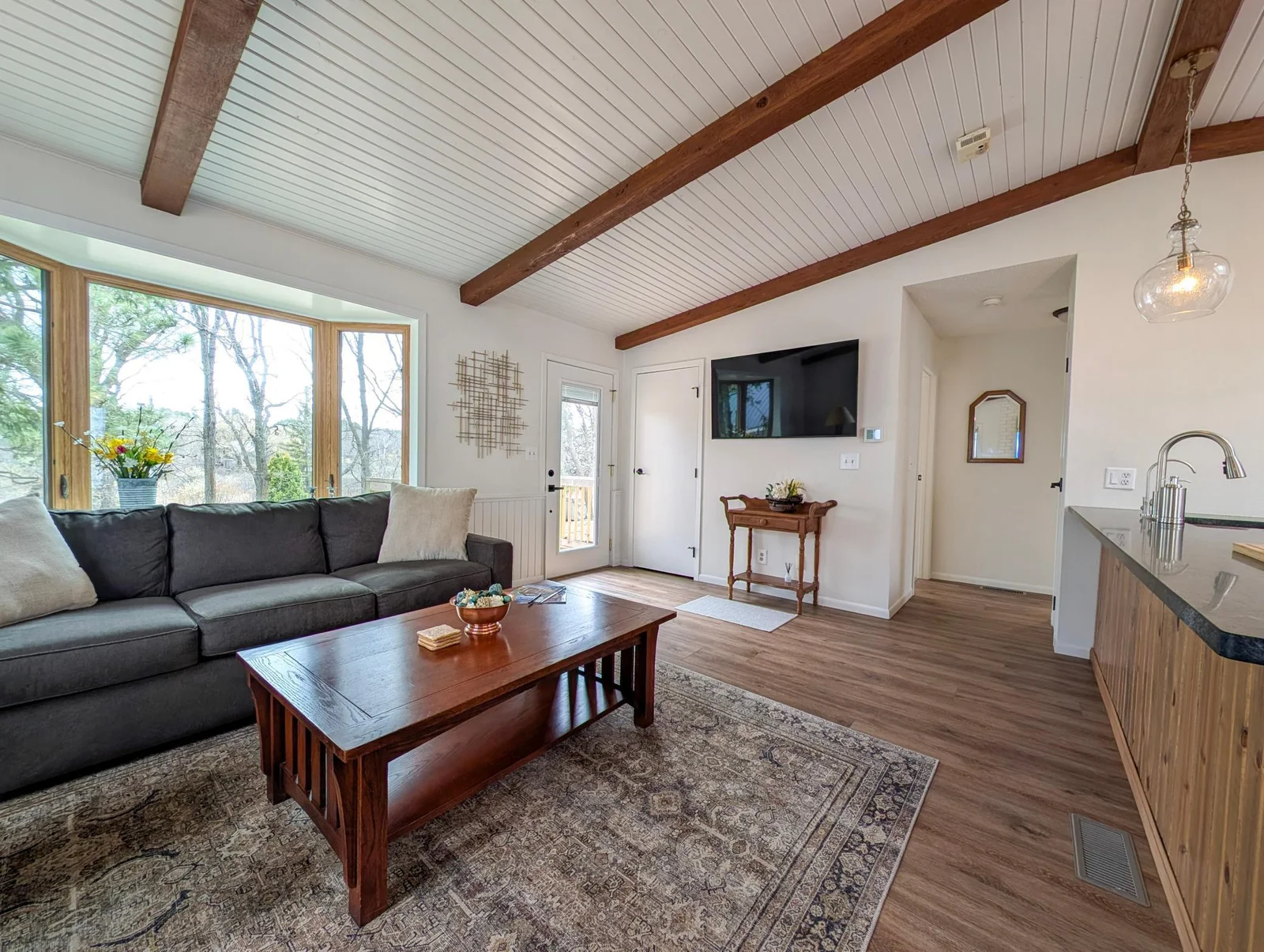 Warm, welcoming, and centered around lake life