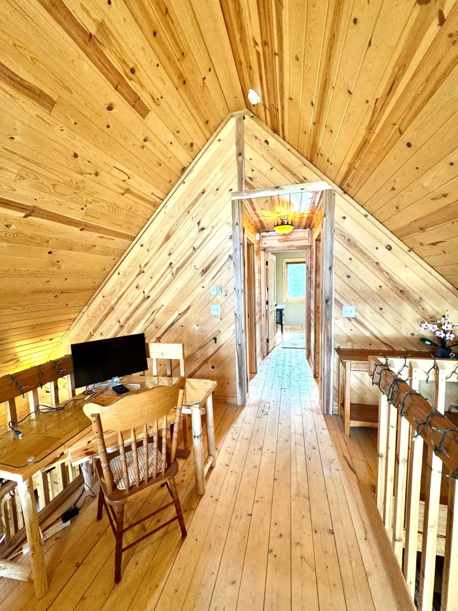 Thumbnail photo 29