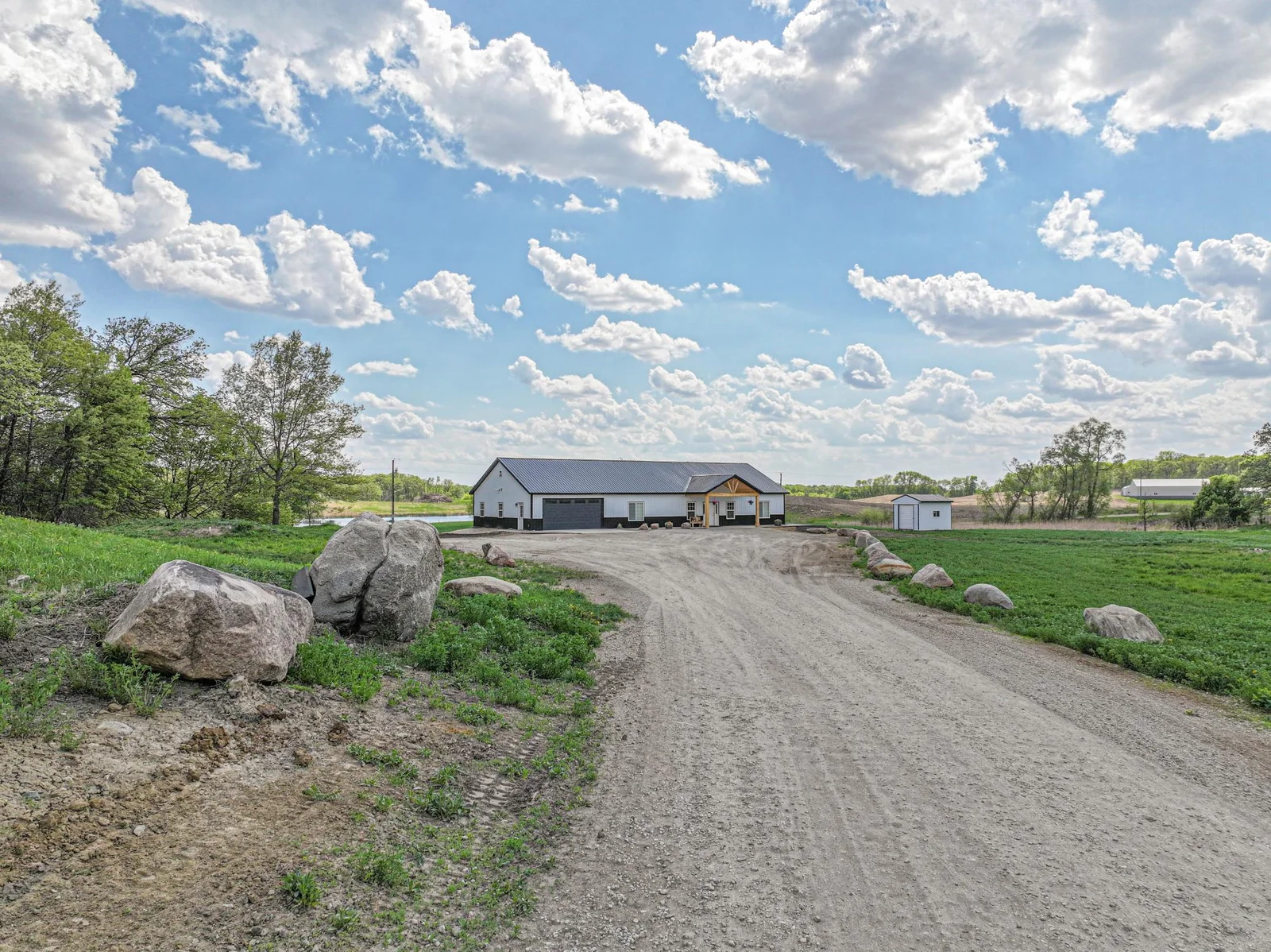 20462 Little Alps Road.jpg