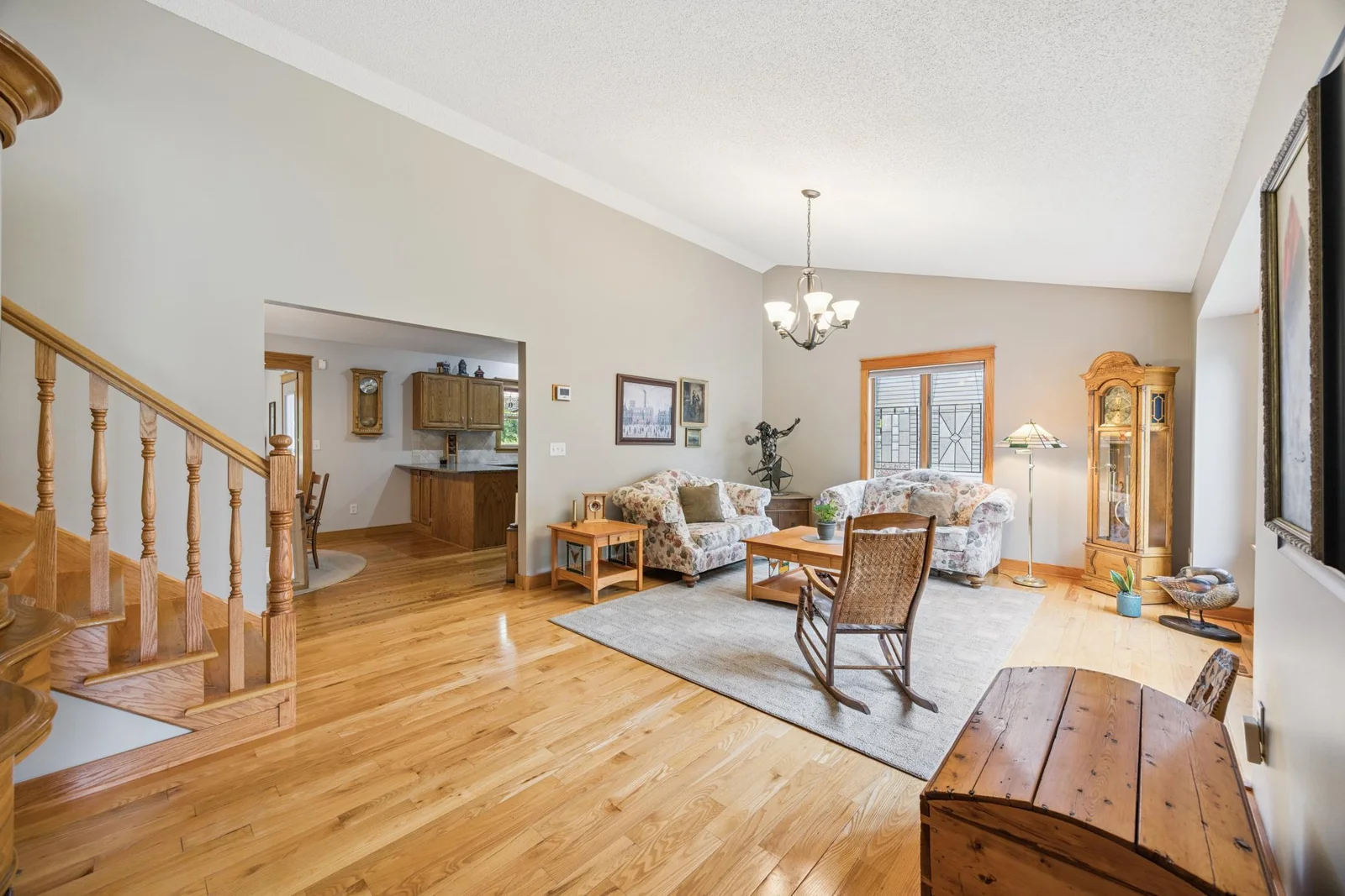 Beautiful hardwood floors & vaulted ceilings