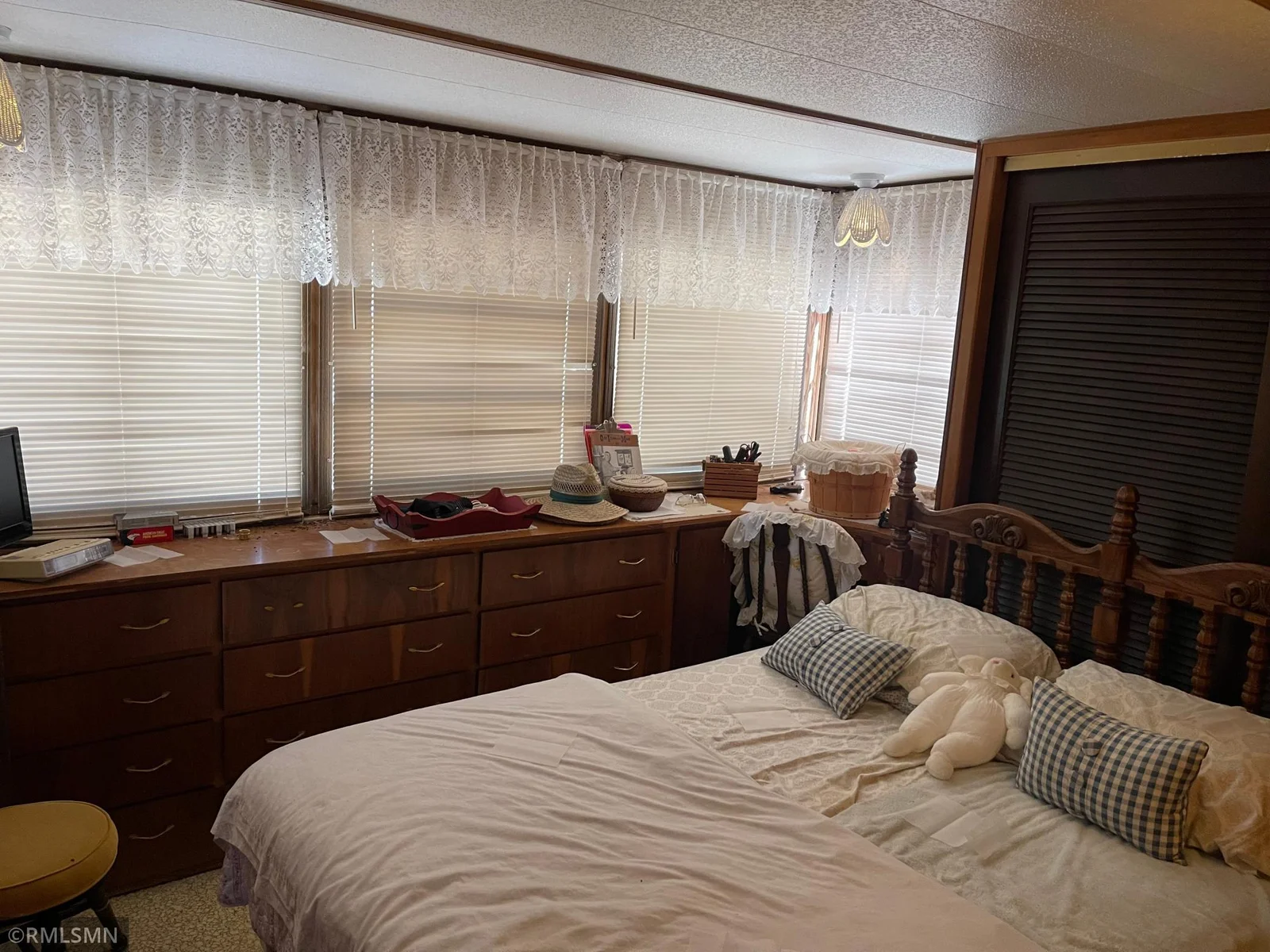 Bedroom #1