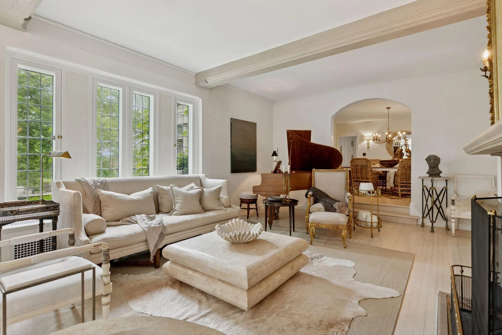 Living room.