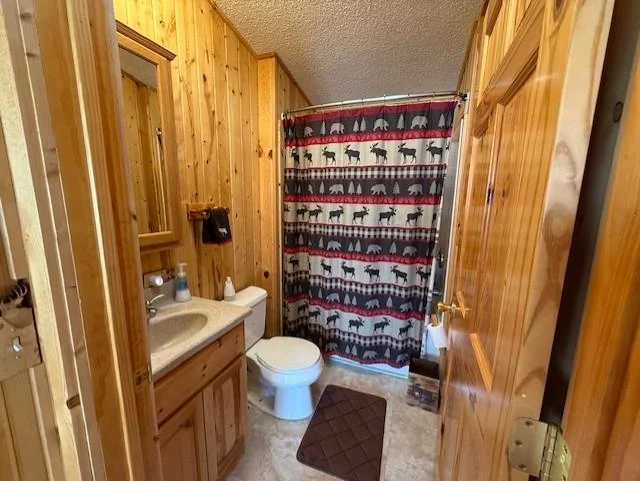 Full guest bath