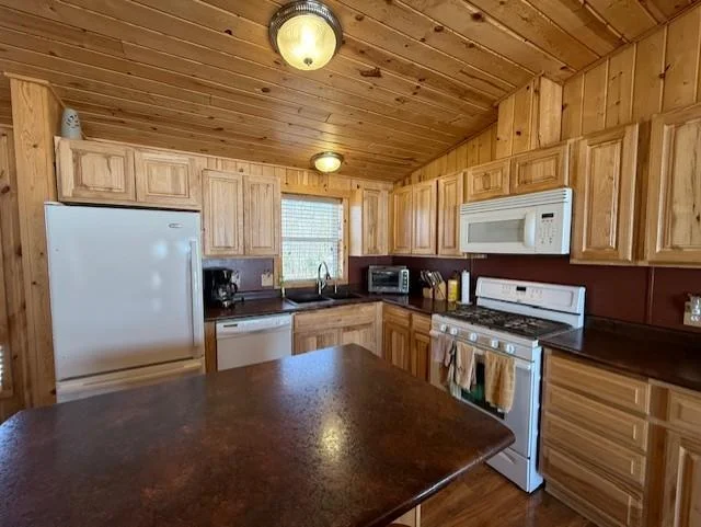 Another view of the kitchen