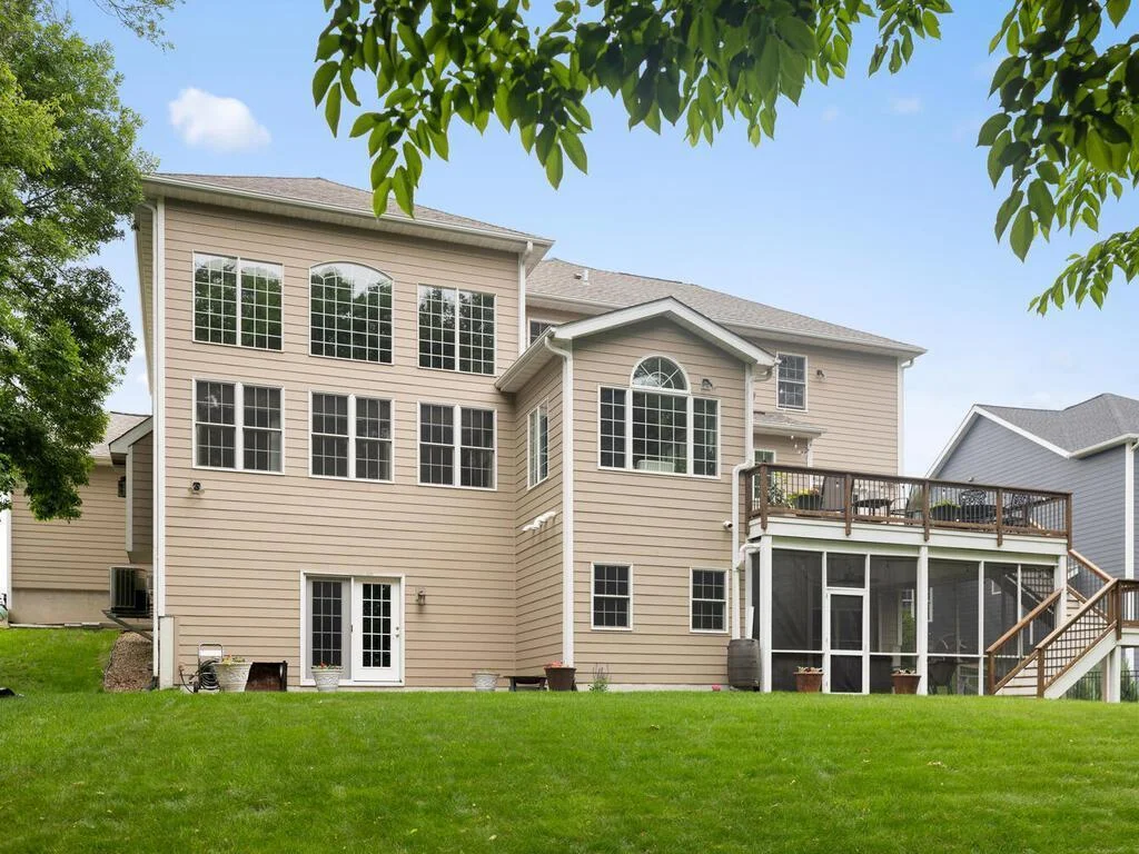16260 Berens Ct NW Prior Lake MN 55379 USA-012-021-009-MLS_Size.jpg