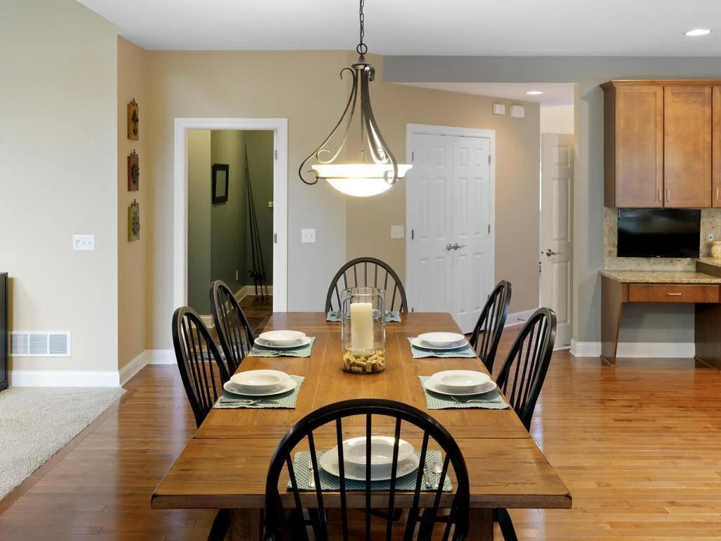 16260 Berens Ct NW Prior Lake MN 55379 USA-053-072-050-MLS_Size.jpg