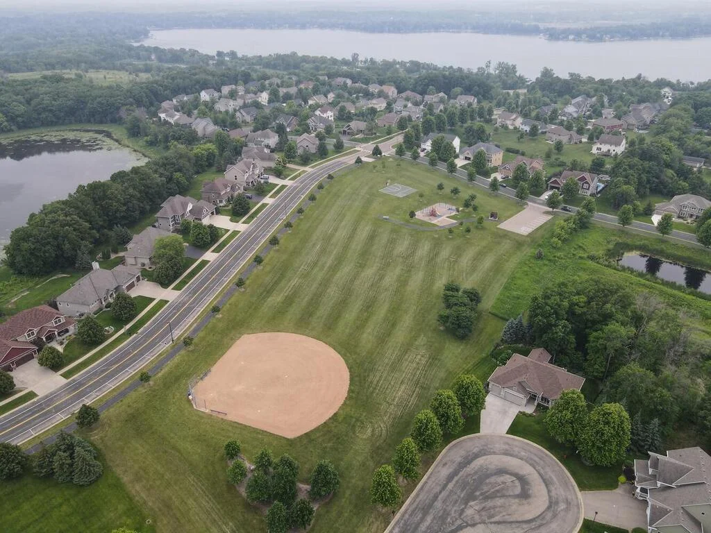 16260 Berens Ct NW Prior Lake MN 55379 USA-015-003-012-MLS_Size.jpg
