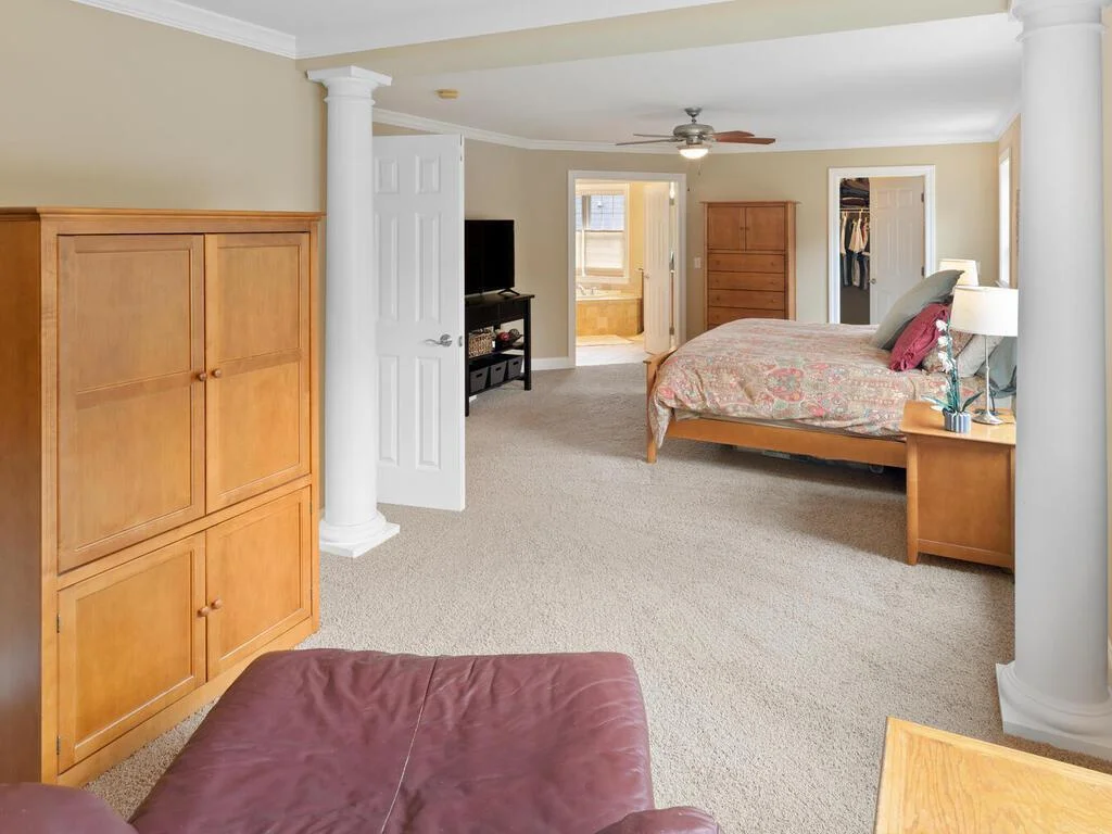 16260 Berens Ct NW Prior Lake MN 55379 USA-068-080-065-MLS_Size.jpg