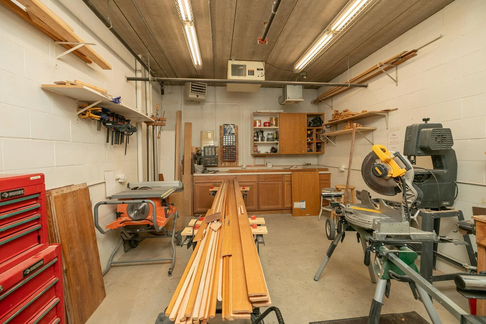 24-web-or-mls-24-Woodshop.jpg